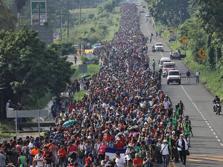 Thousands of migrants from Central America continue their journey north
